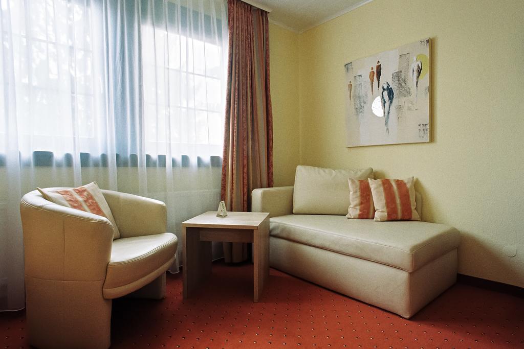 Hotel Garni Schick Bad Homburg vor der Höhe Esterno foto