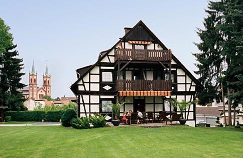 Hotel Garni Schick Bad Homburg vor der Höhe Esterno foto